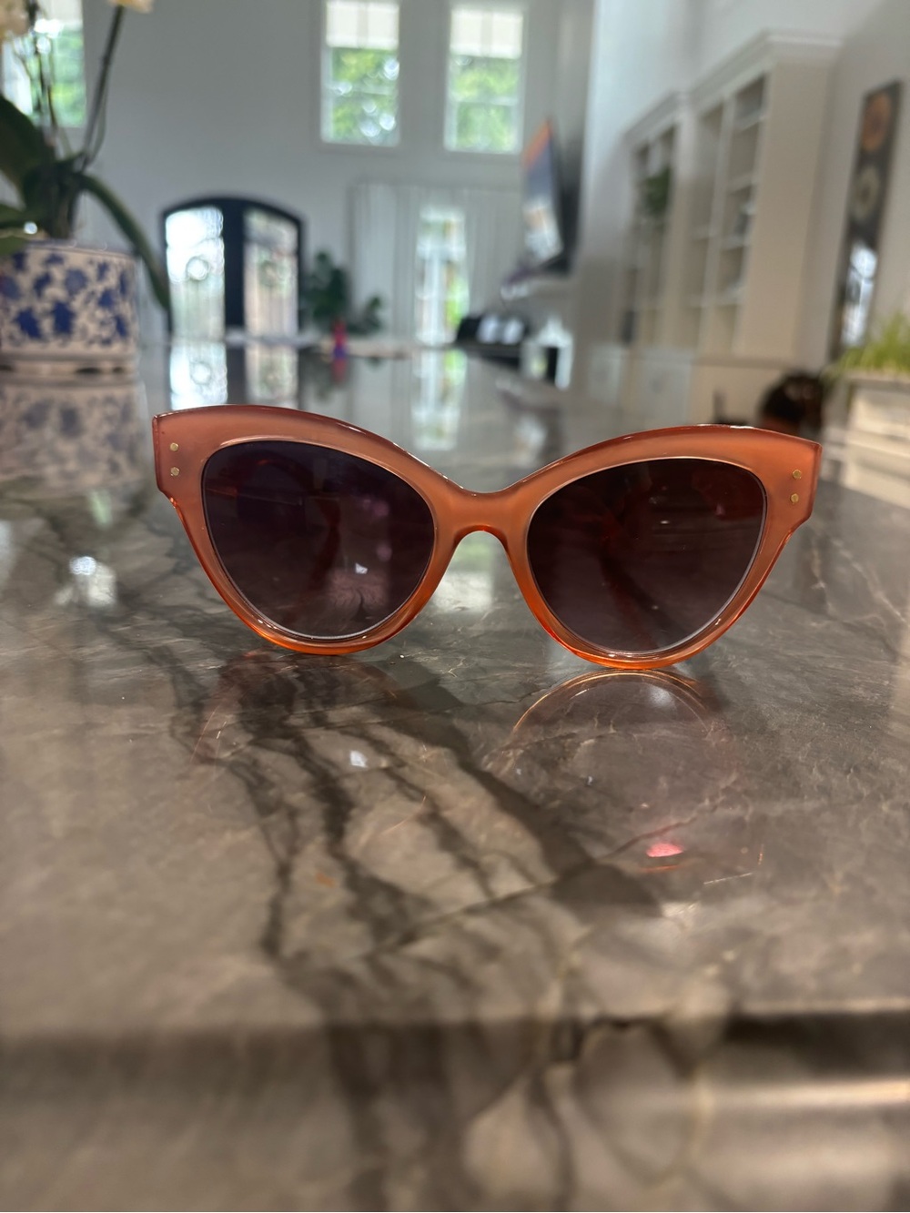 H&M Tortoiseshell Cat-Eye Sunglasses - Brown/Amber Frames
